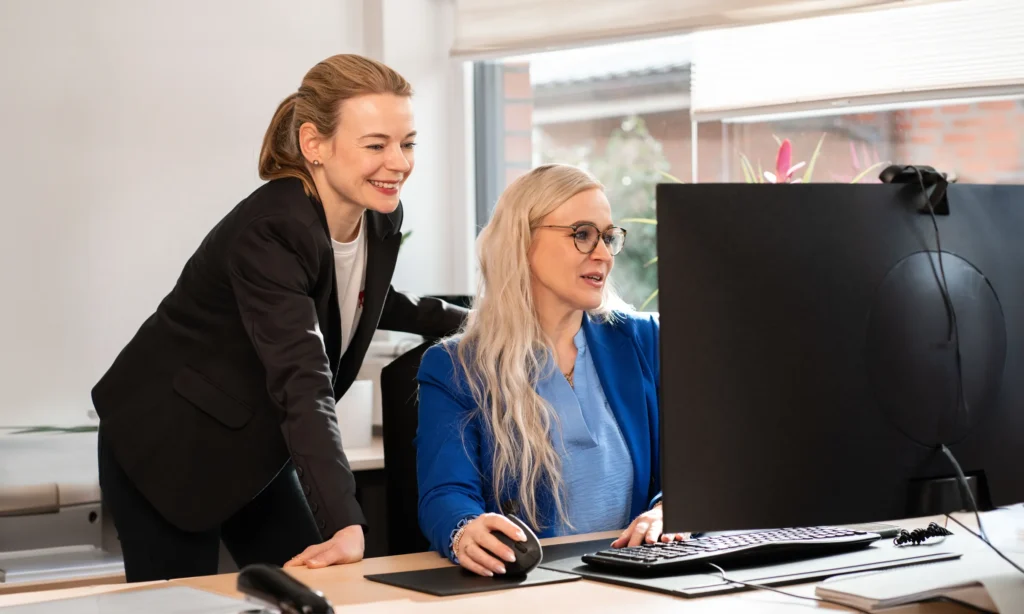 Sina Schlosser und Sara Schlosser sind Geschäftsführerinnen des Speditions-Assekuranz und des Assekuranz-Kontor
